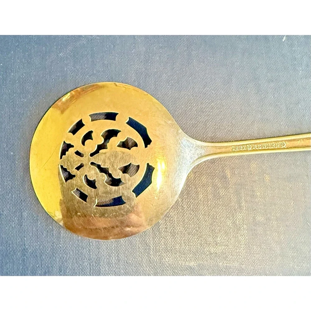 Vintage 1940 Pierced Bonbon Spoon Oneida Milady Community Silver Plate 5